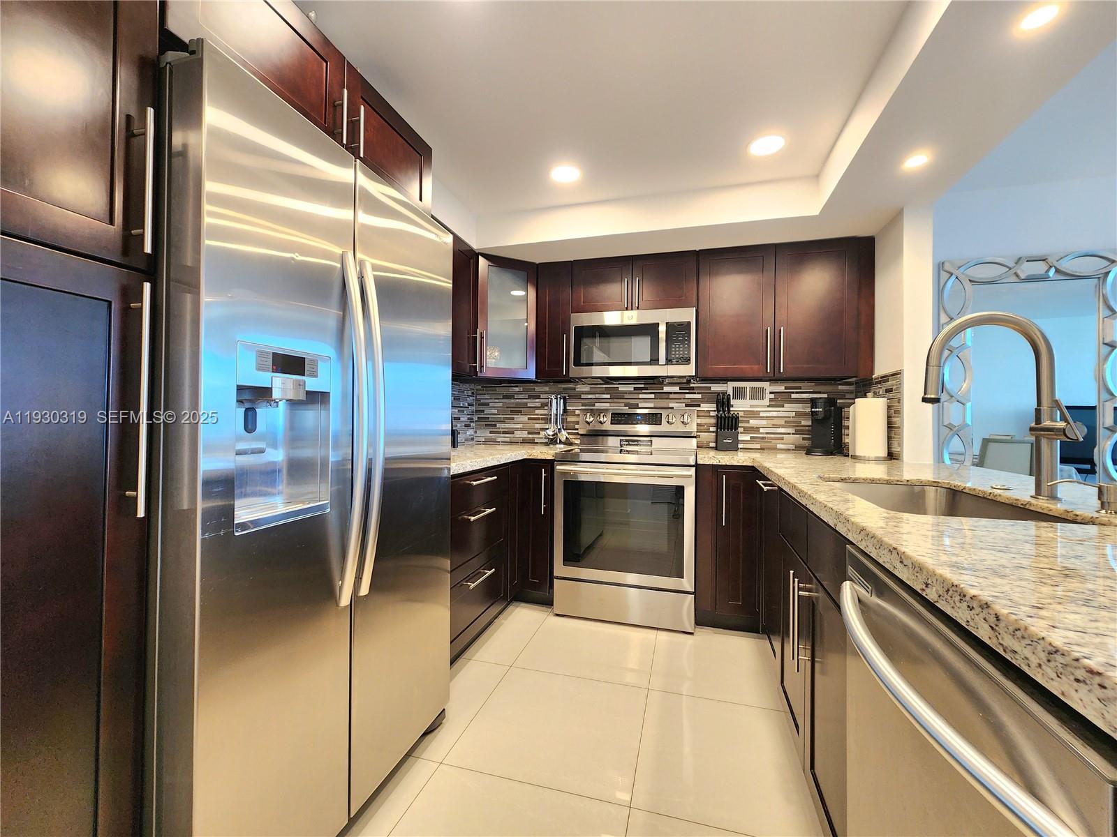 Photo of 3505 Ocean Dr  #PH06 aka 1506, Hollywood, Florida, 33019 - 