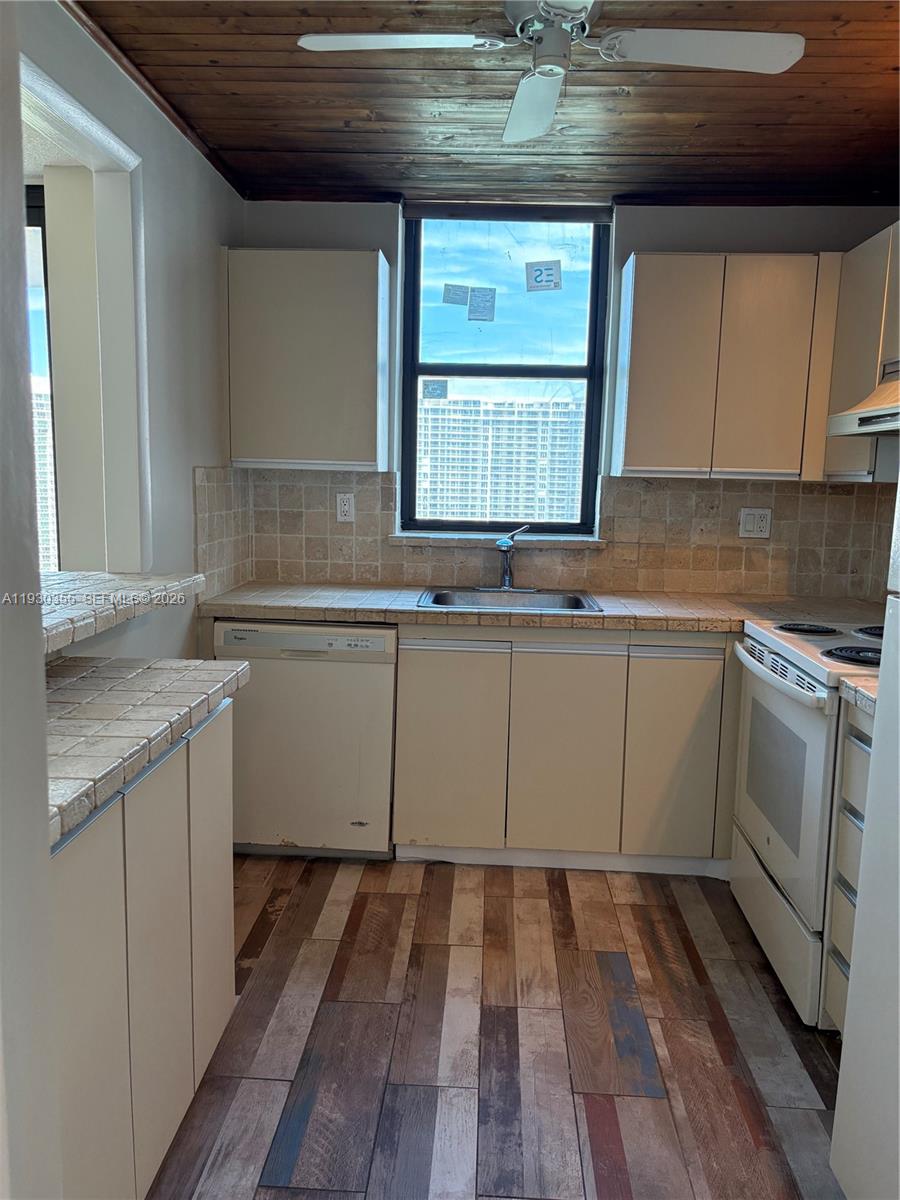 Photo of 18181 31st Ct #2604, Aventura, Florida, 33160 -