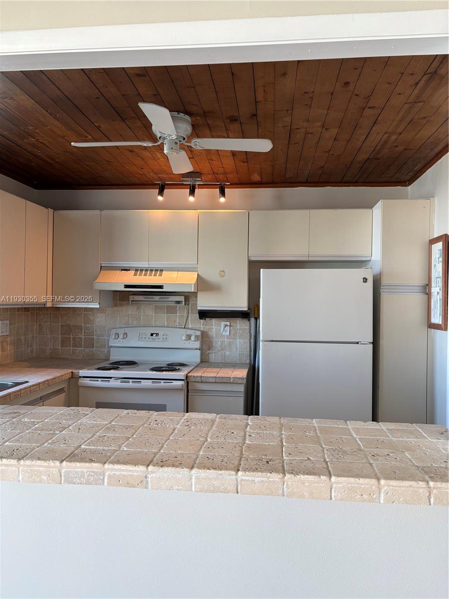 Photo of 18181 31st Ct #2604, Aventura, Florida, 33160 -