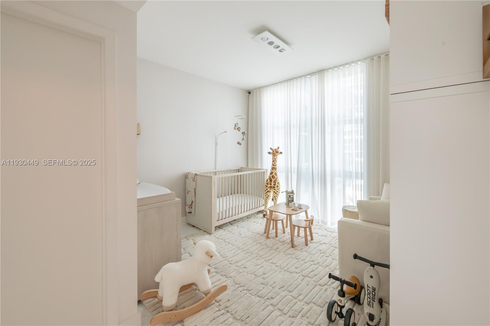 Photo of 3131 188th St  #2-605, Aventura, Florida, 33180 - 