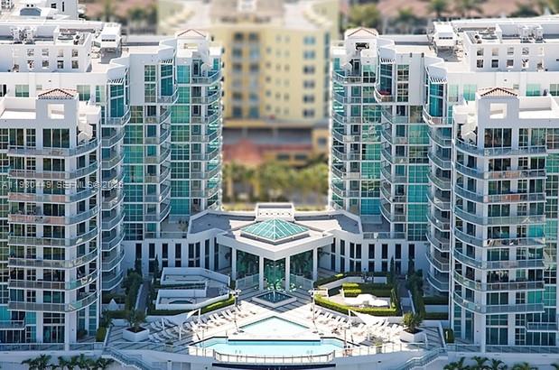 Photo of 3131 188th St  #2-605, Aventura, Florida, 33180 - 