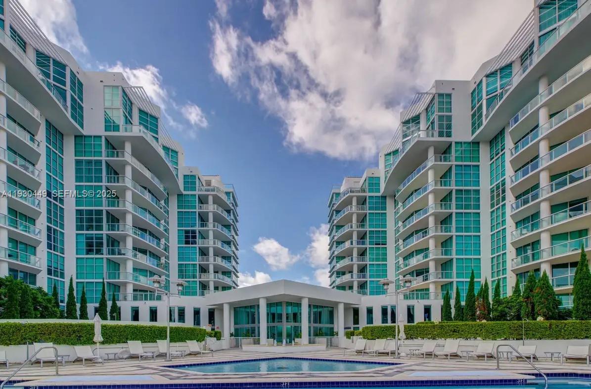 Photo of 3131 188th St  #2-605, Aventura, Florida, 33180 - 