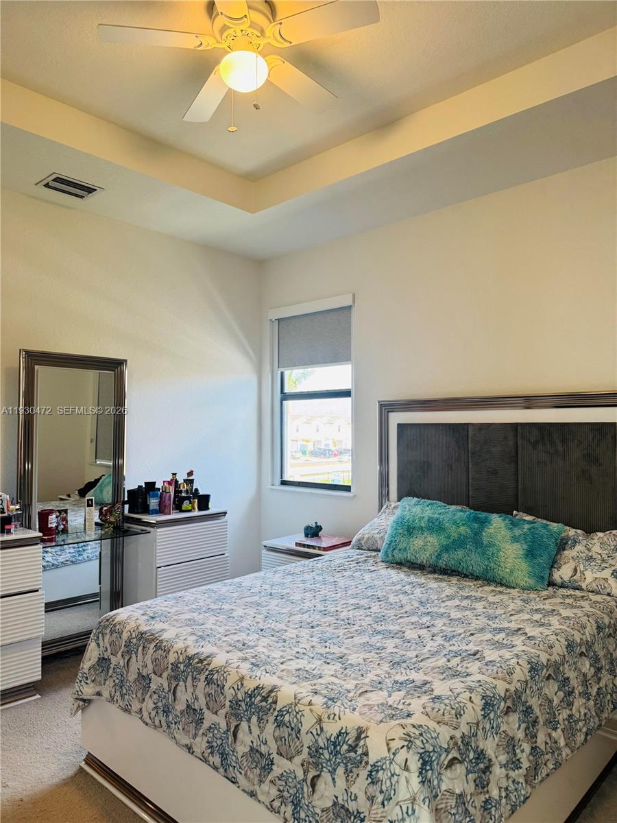Ver detalles 12970 3 / 3 1545 sq. ft. $ 2026-05-26 0 foto