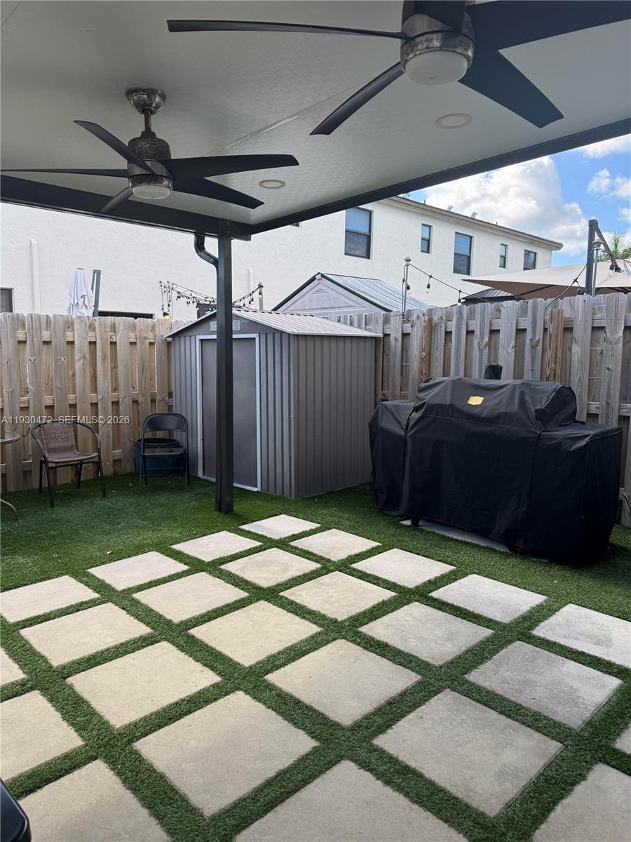 Ver detalles 12970 3 / 3 1545 sq. ft. $ 2026-05-26 0 foto