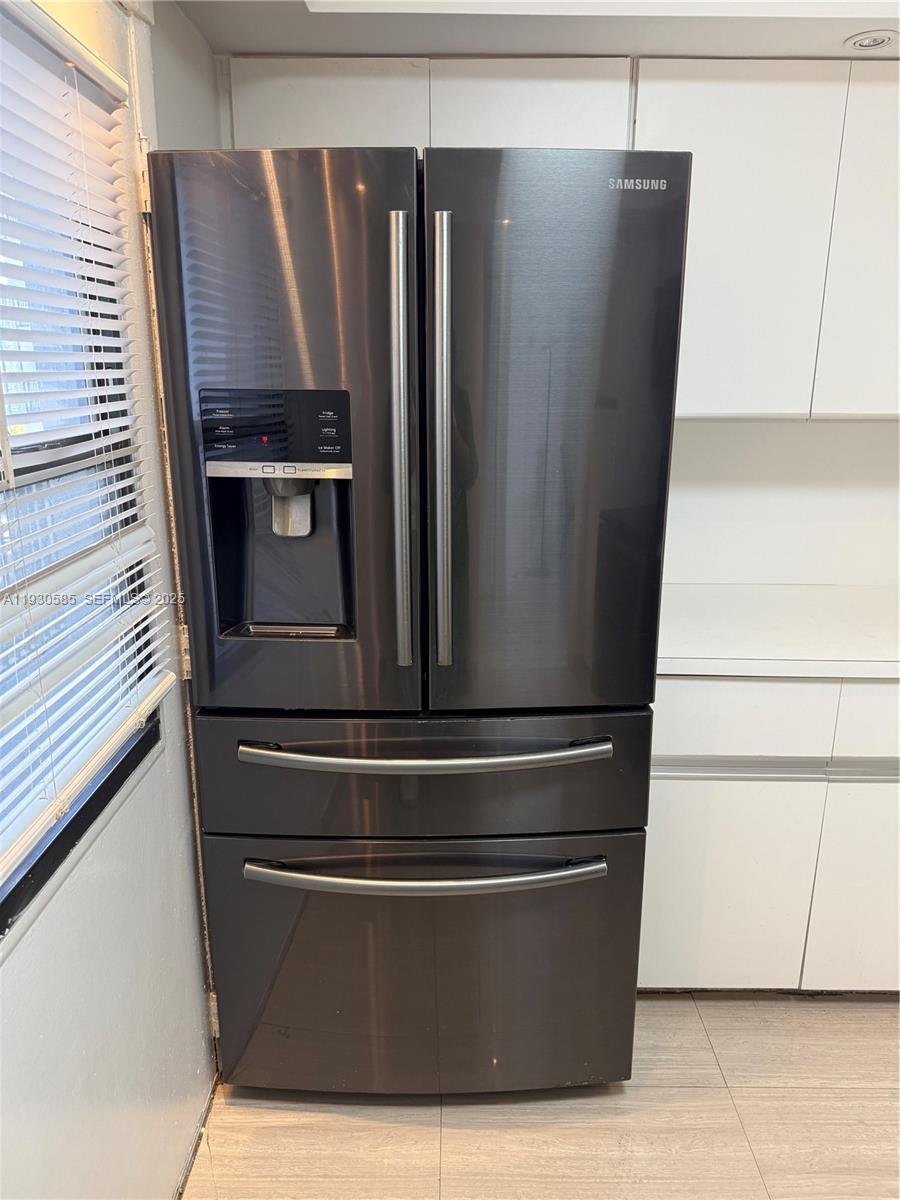 Photo of 3475 Country Club Dr  #408, Aventura, Florida, 33180 - 