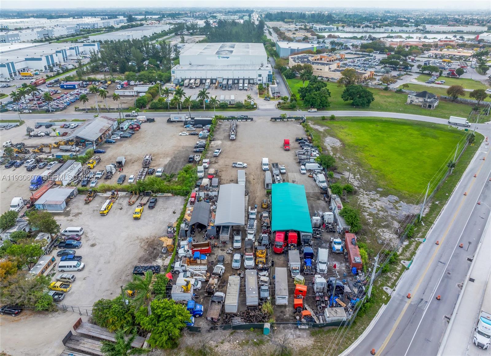   /   sq. ft. $ 2025-12-15 0 Photo