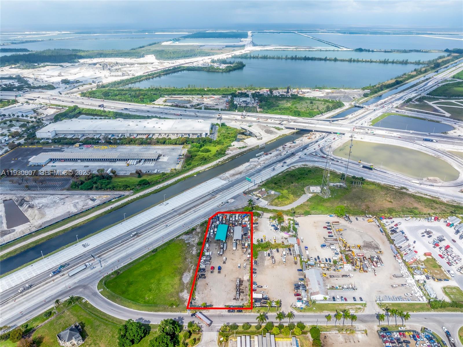   /   sq. ft. $ 2025-12-15 0 Photo