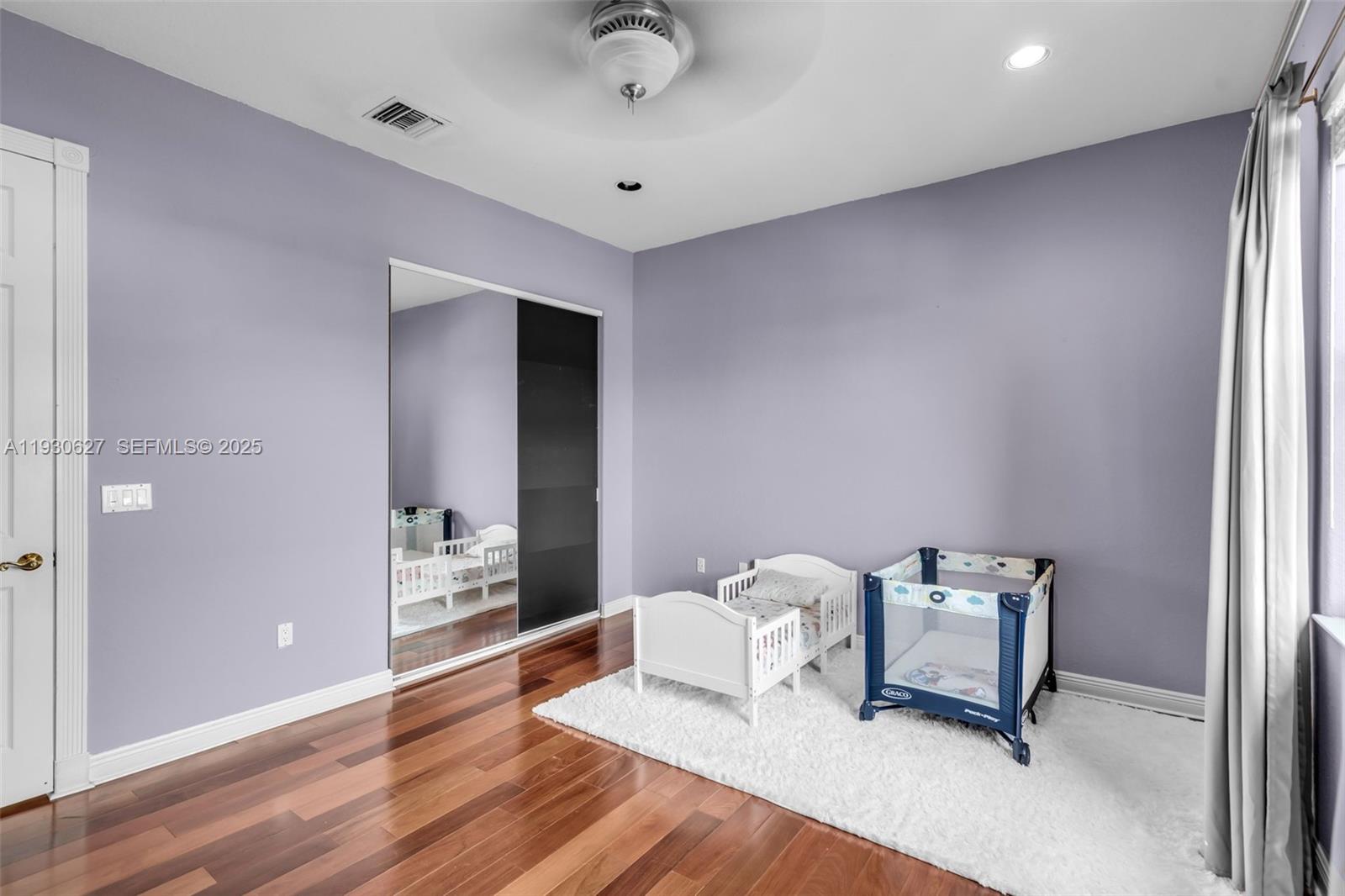 Photo of 1091 Waterside Ln  (1091), Hollywood, Florida, 33019 - 