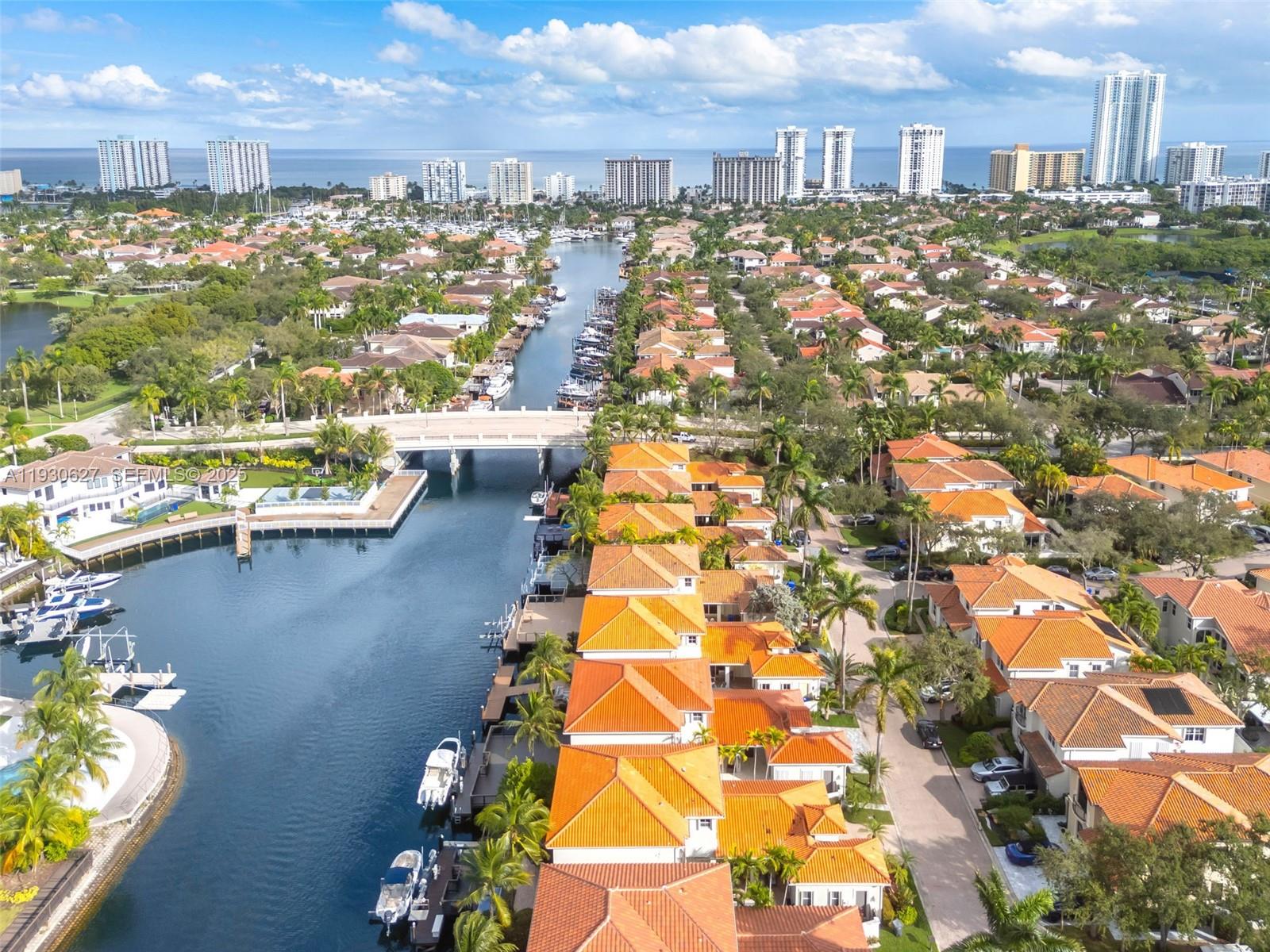 Photo of 1091 Waterside Ln  (1091), Hollywood, Florida, 33019 - 