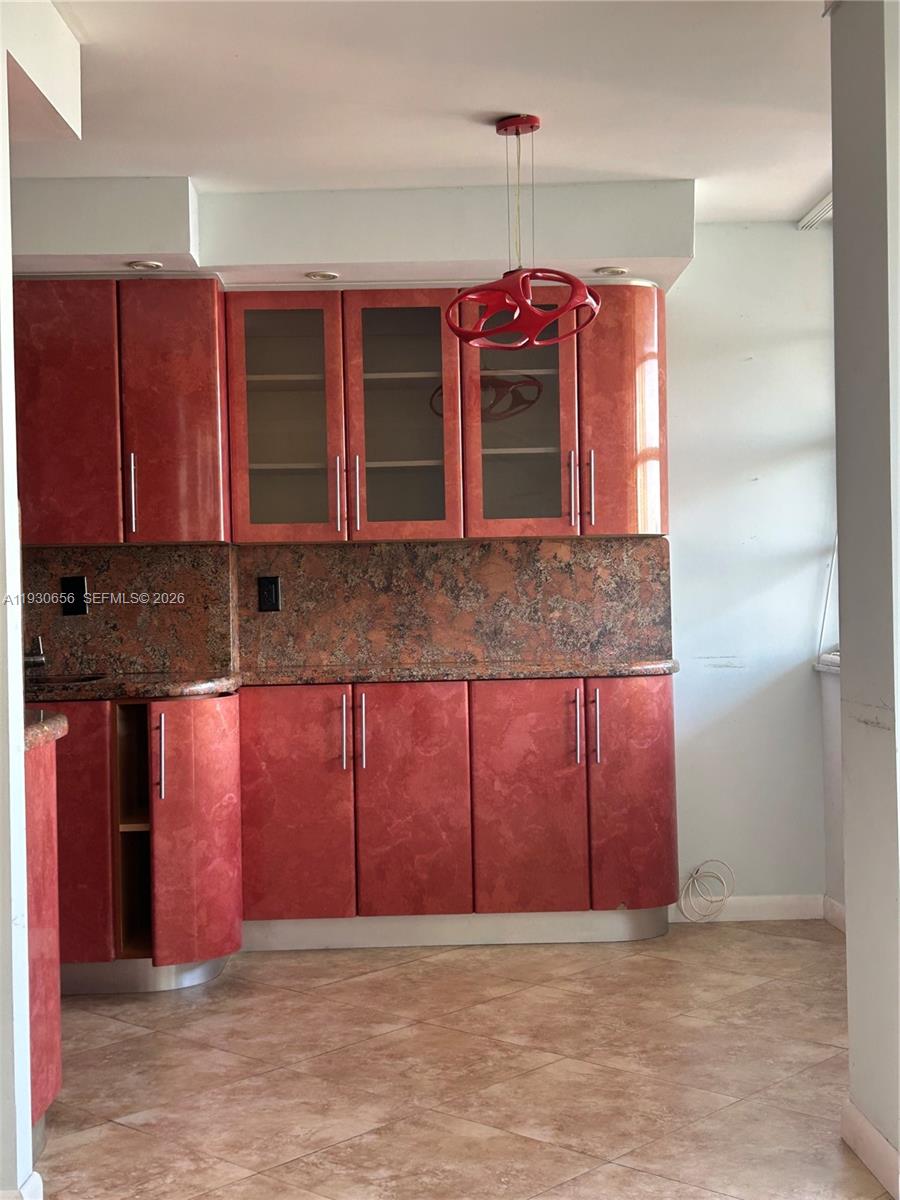 See details 418 2 / 2 1275 sq. ft. $ 2026-02-19 0 Photo