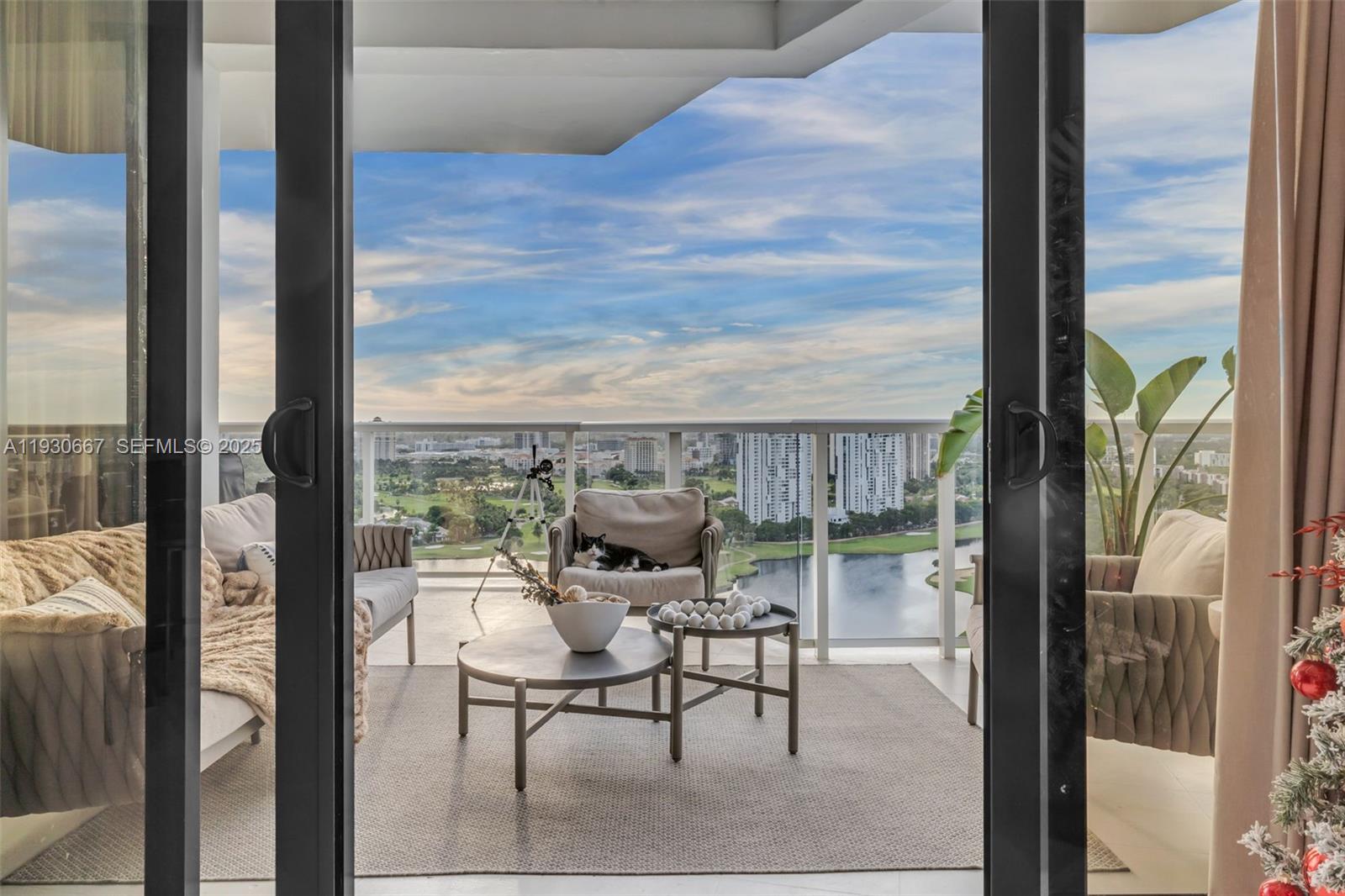 Photo of 20281 Country Club Dr  #TW7, Aventura, Florida, 33180 - 