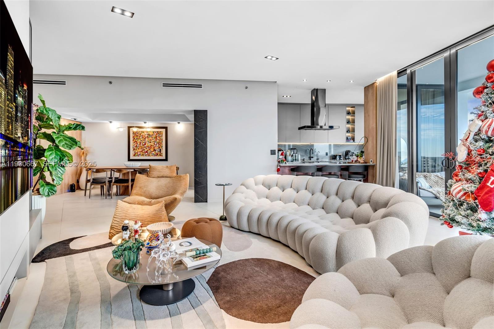 Photo of 20281 Country Club Dr  #TW7, Aventura, Florida, 33180 - 