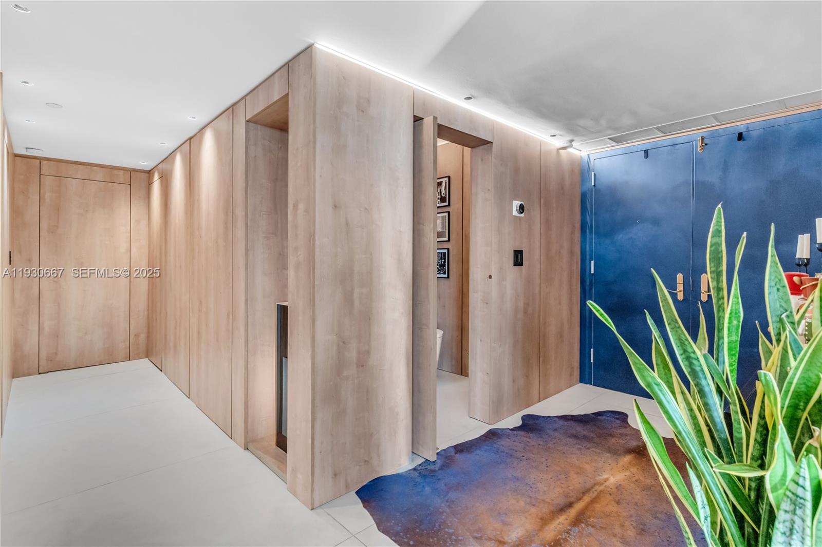 Photo of 20281 Country Club Dr  #TW7, Aventura, Florida, 33180 - 