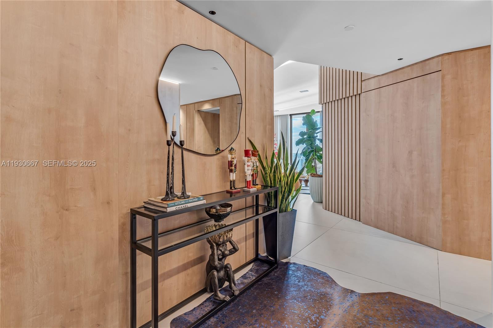 Photo of 20281 Country Club Dr  #TW7, Aventura, Florida, 33180 - 