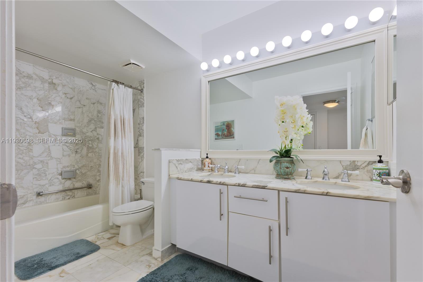 Photo of 9801 Collins Ave  #20V, Bal Harbour, Florida, 33154 - 