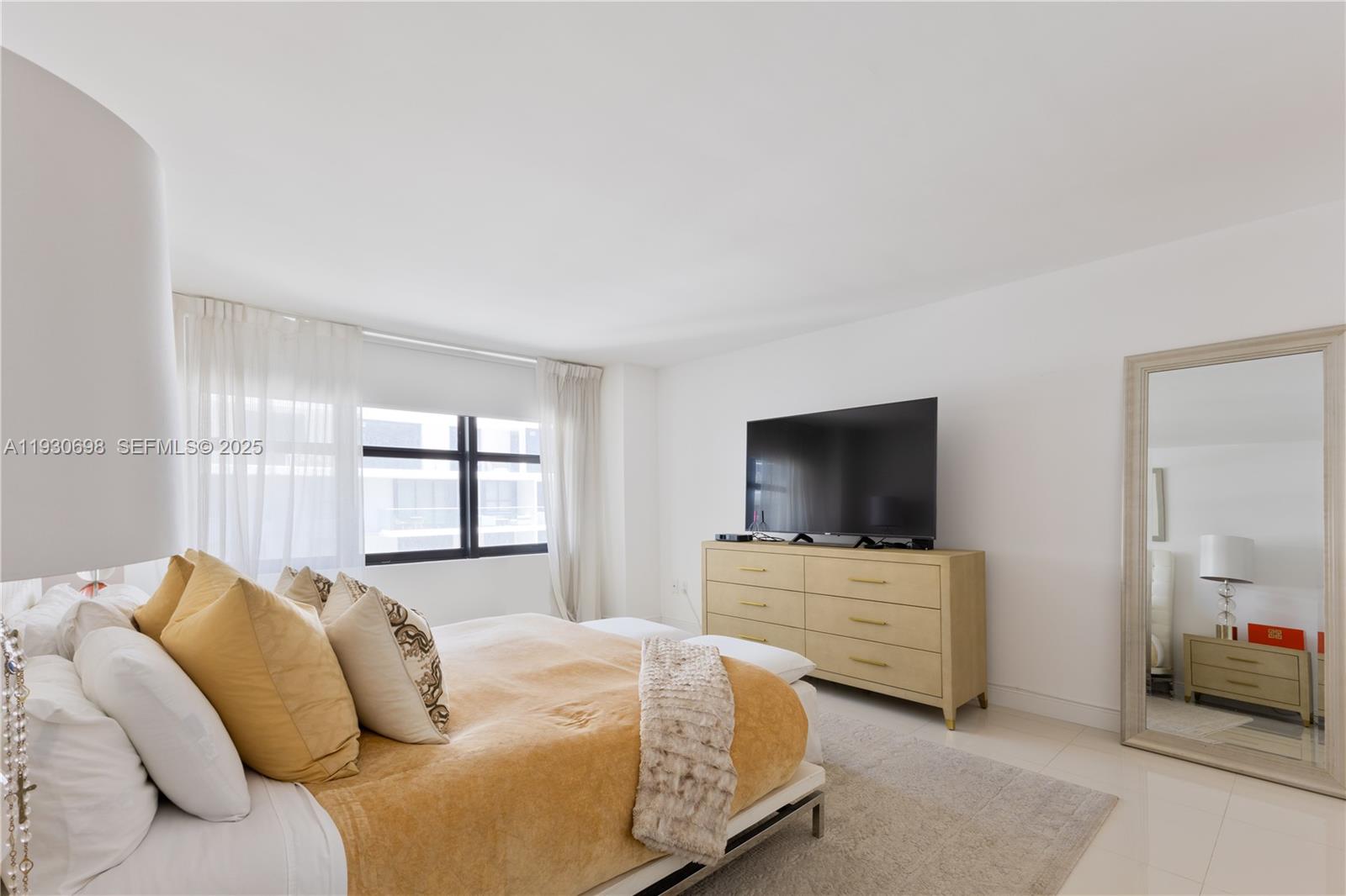 Photo of 9801 Collins Ave  #20V, Bal Harbour, Florida, 33154 - 