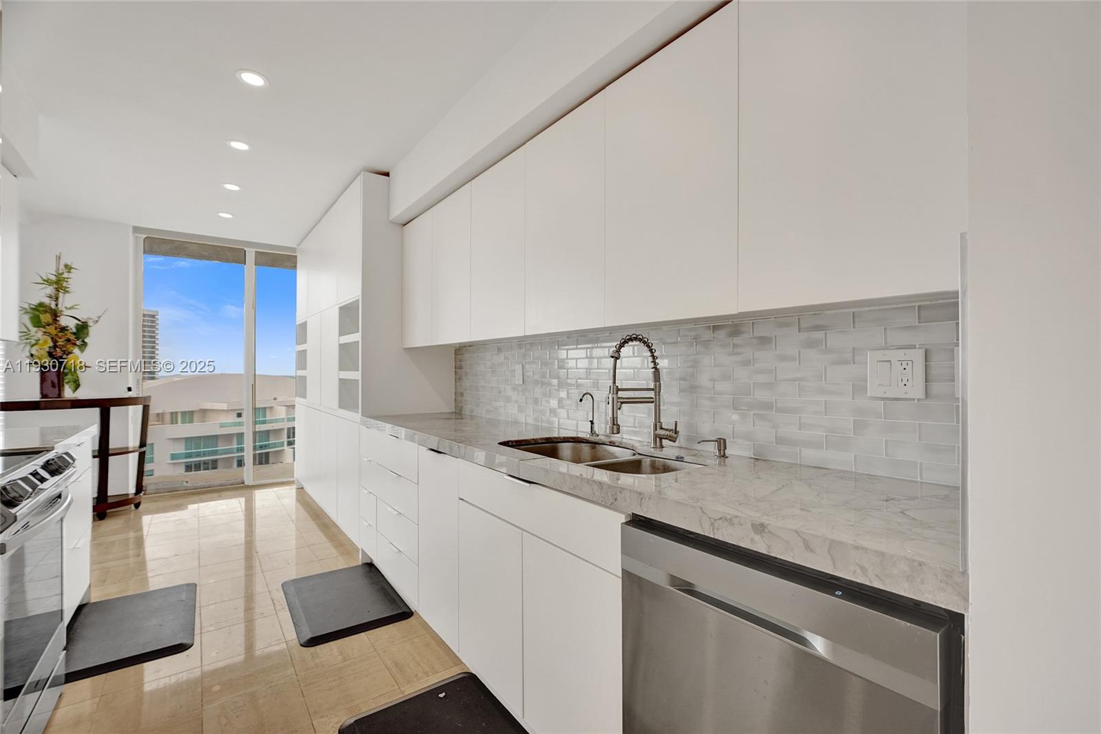 Photo of 19355 Turnberry Way  #26E, Aventura, Florida, 33180 - 