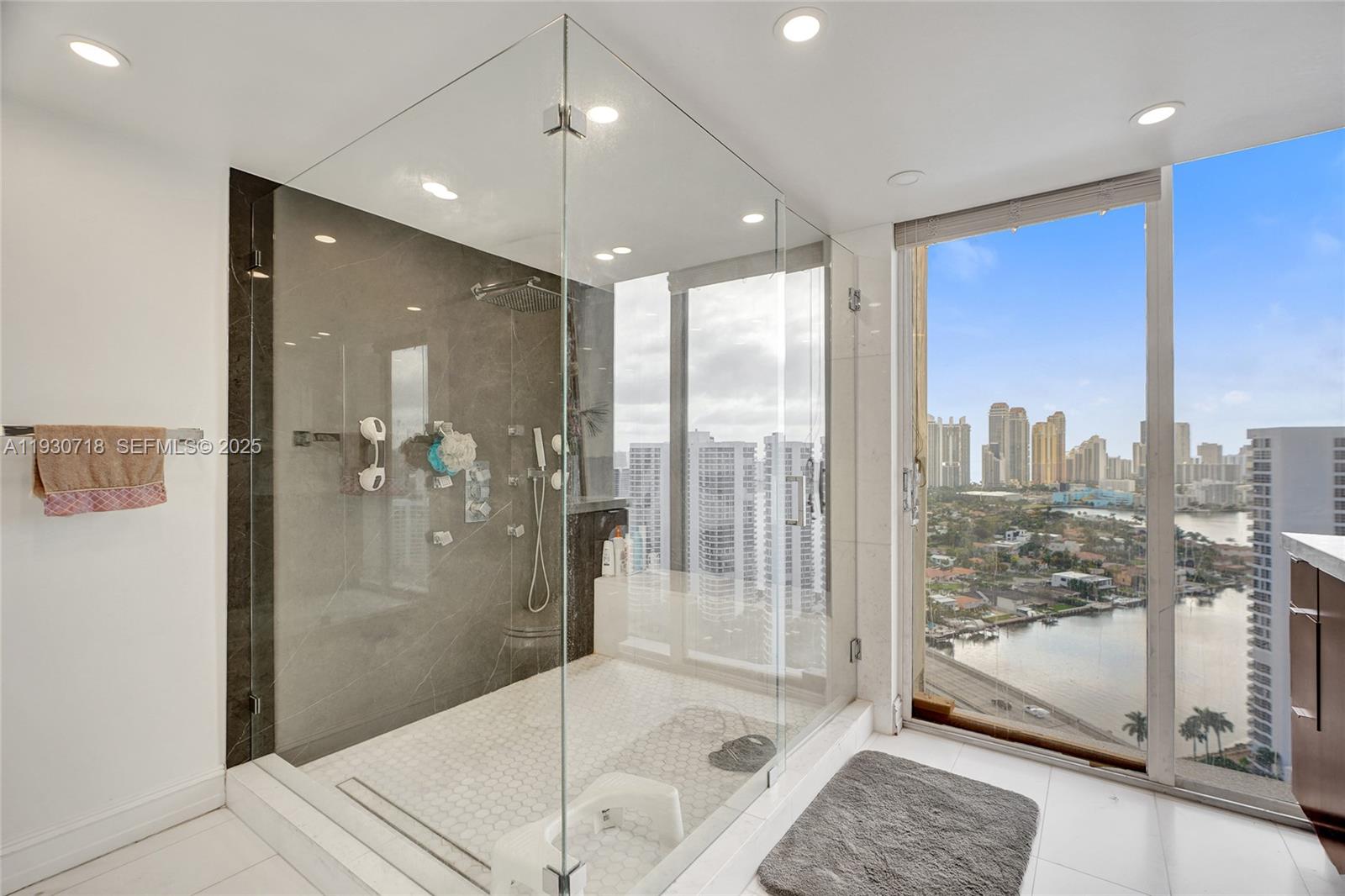 Photo of 19355 Turnberry Way  #26E, Aventura, Florida, 33180 - Master Bathroom