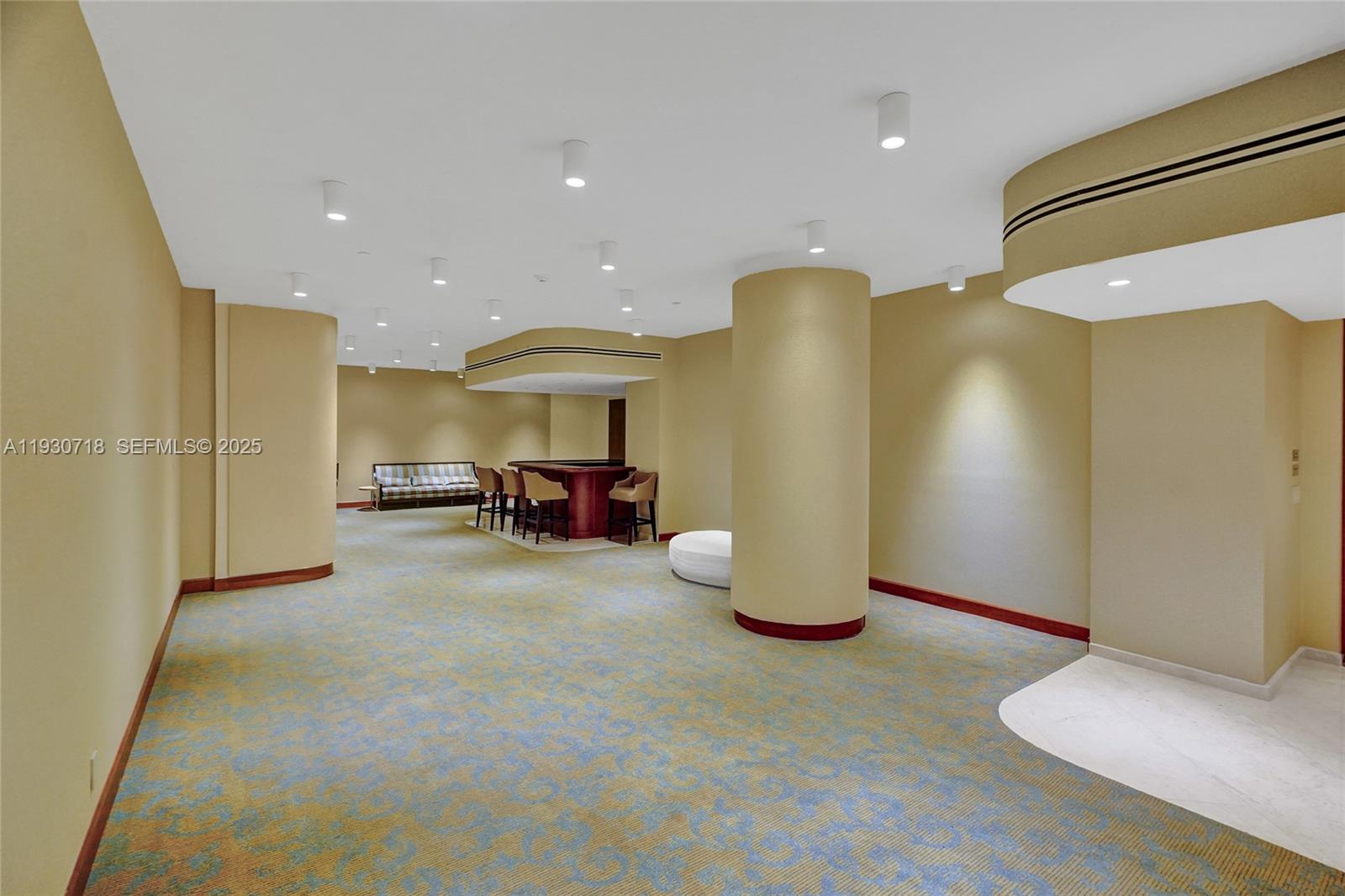 Photo of 19355 Turnberry Way  #26E, Aventura, Florida, 33180 - 