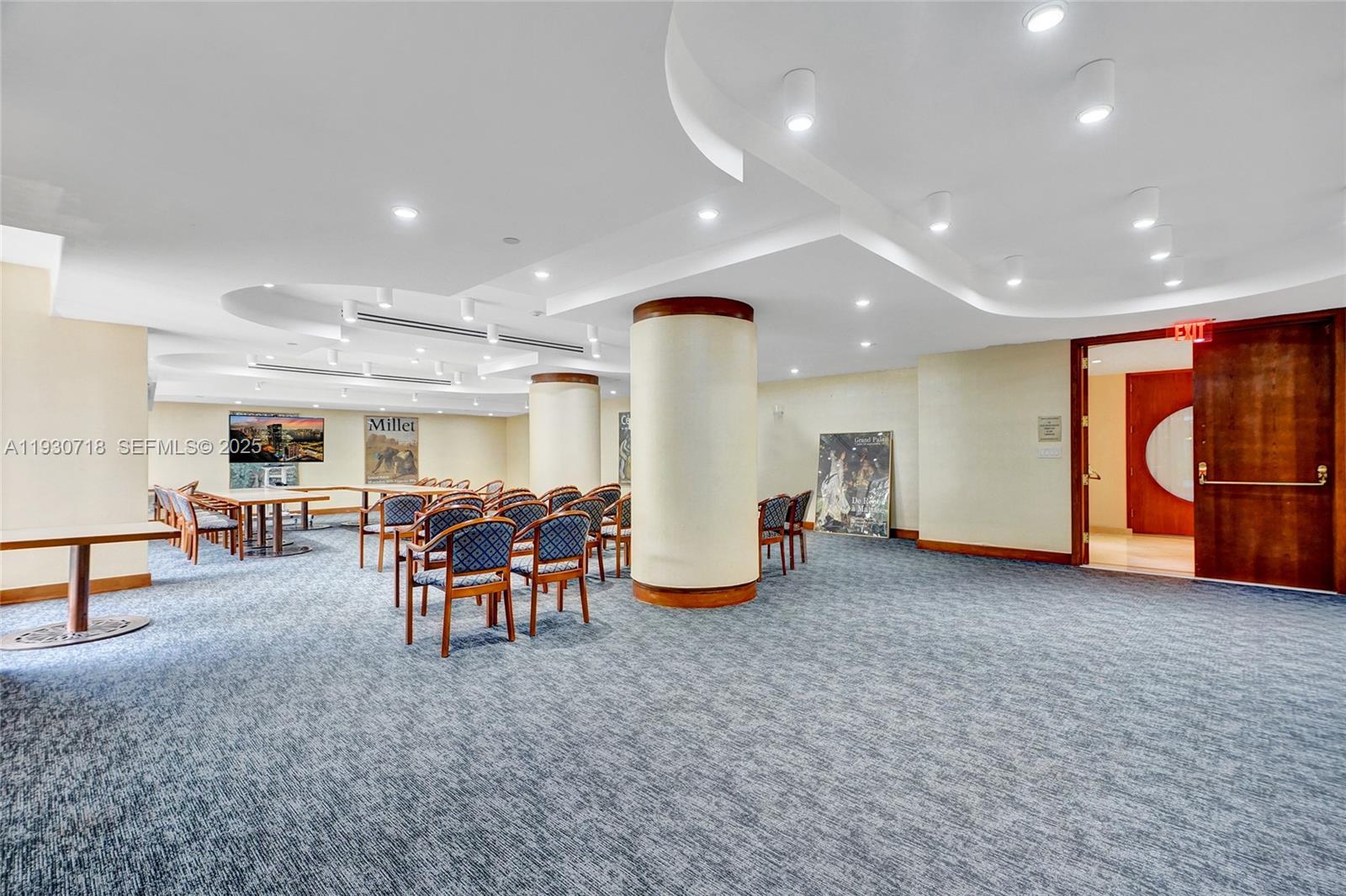 Photo of 19355 Turnberry Way  #26E, Aventura, Florida, 33180 - 