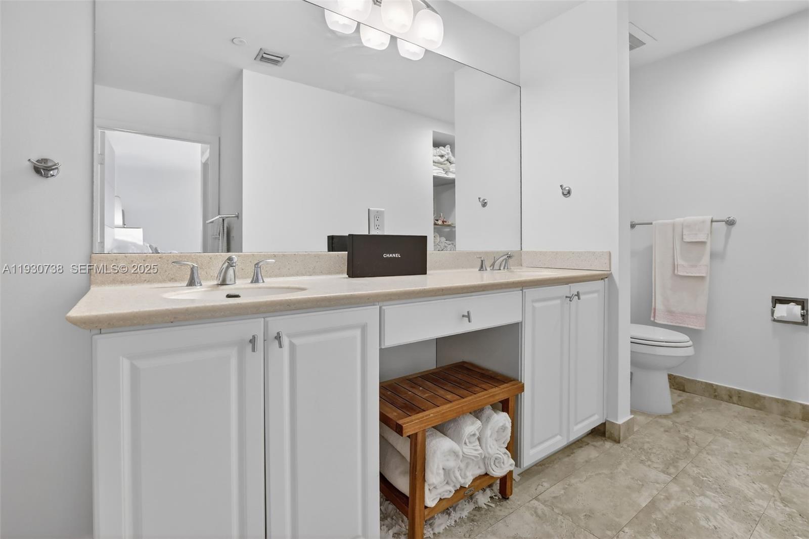 Photo of 3340 190th St  #1101, Aventura, Florida, 33180 - 