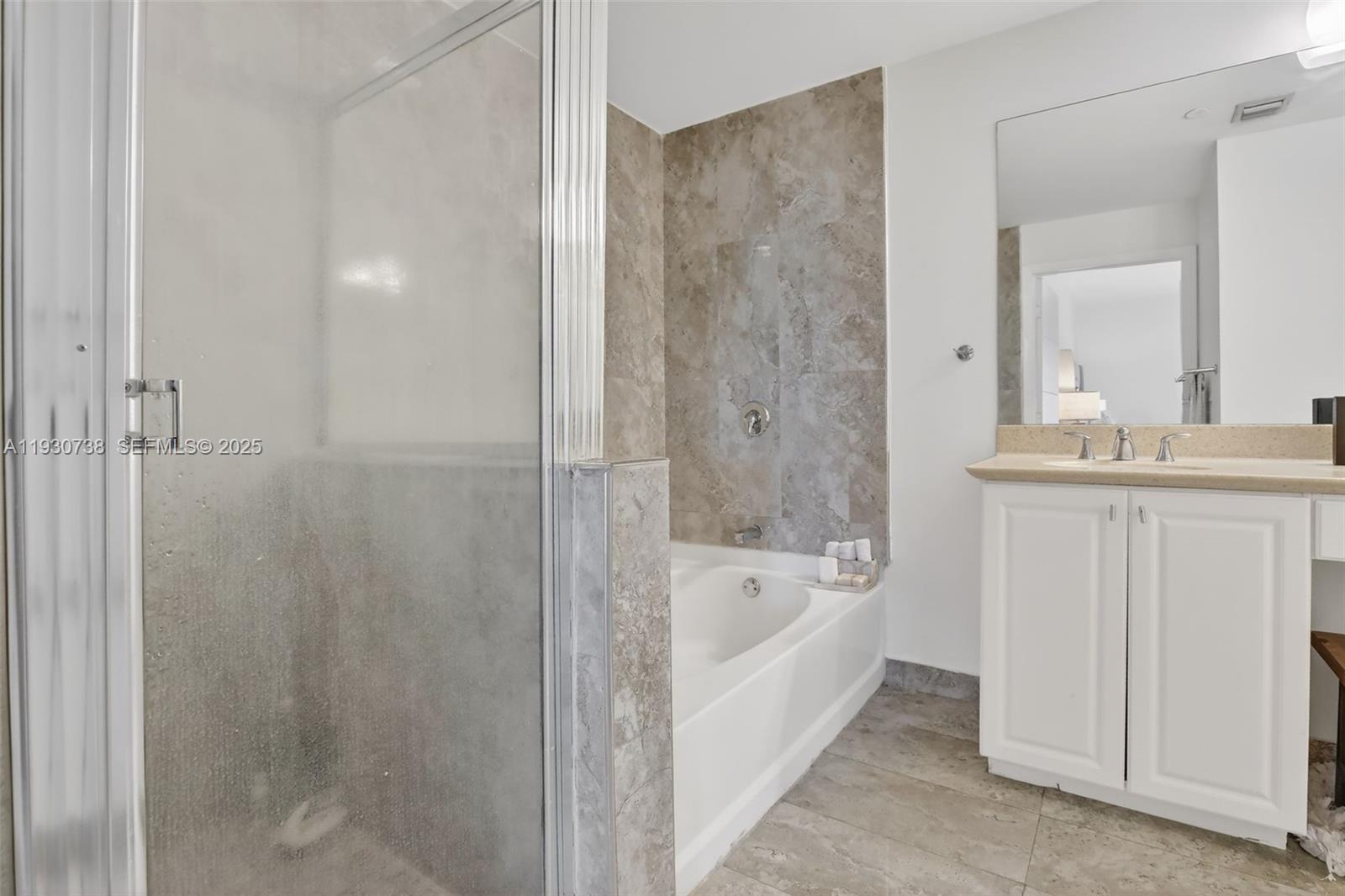 Photo of 3340 190th St  #1101, Aventura, Florida, 33180 - 