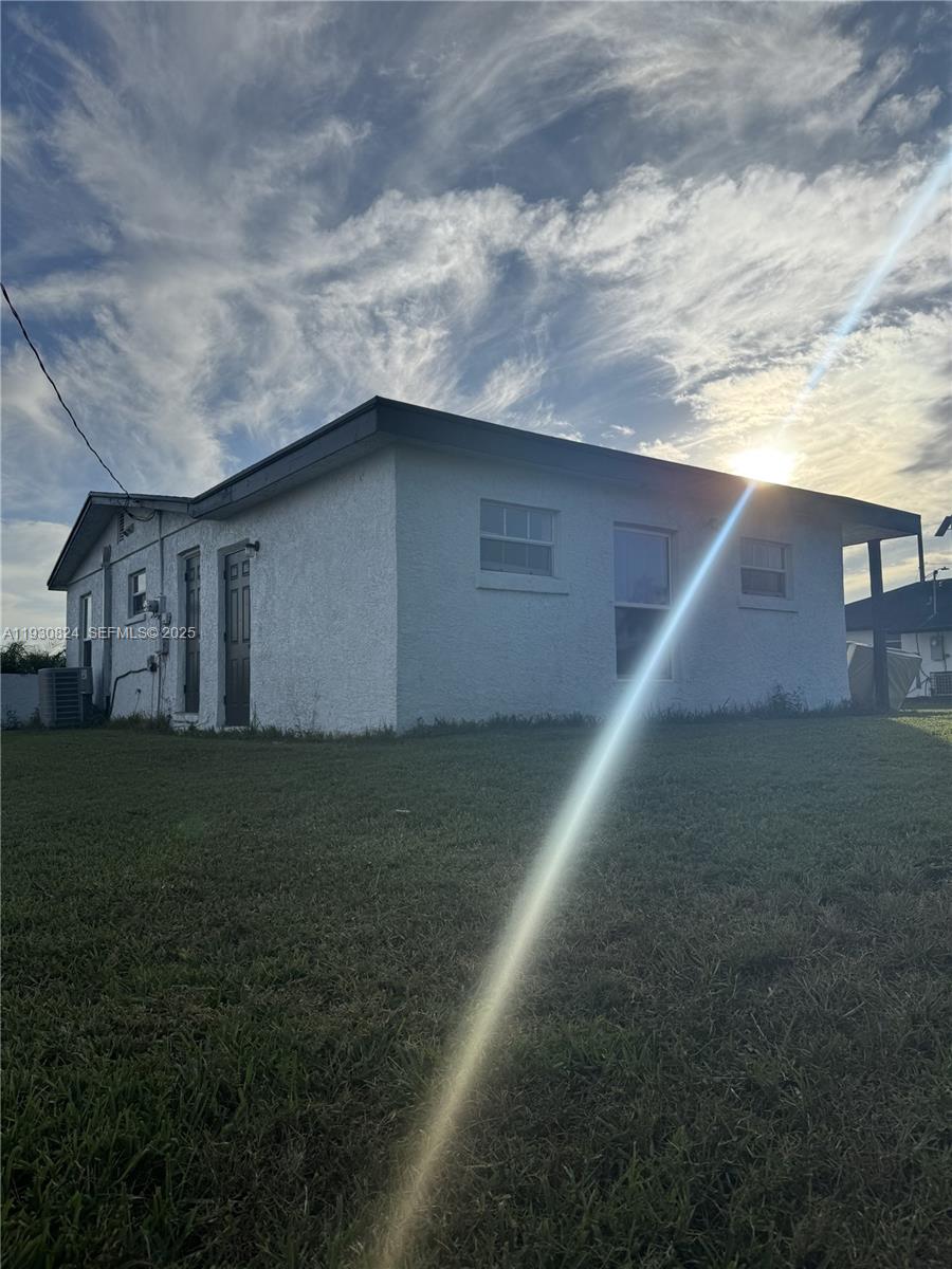 415 3 / 2 1282 sq. ft. $ 2026-04-18 0 Photo