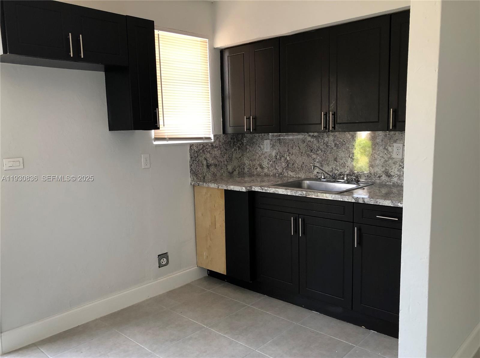   /  1471 sq. ft. $ 2025-12-15 0 Photo