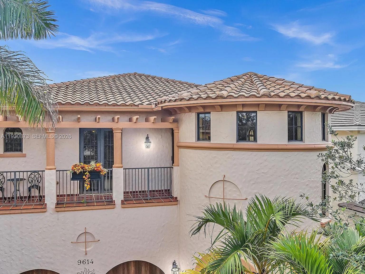 9614 5 / 4 3972 кв.футов $ 2025-12-15 0 Фото