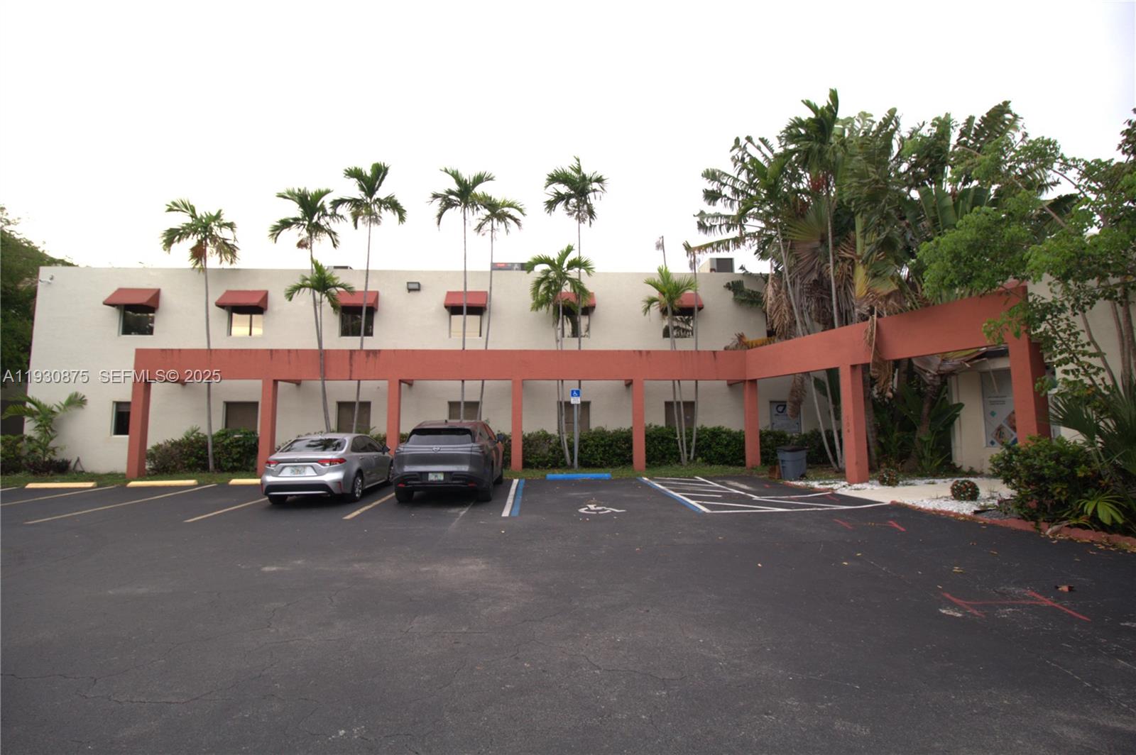 Ver detalles / sq. ft. $ 2025-12-15 0 foto