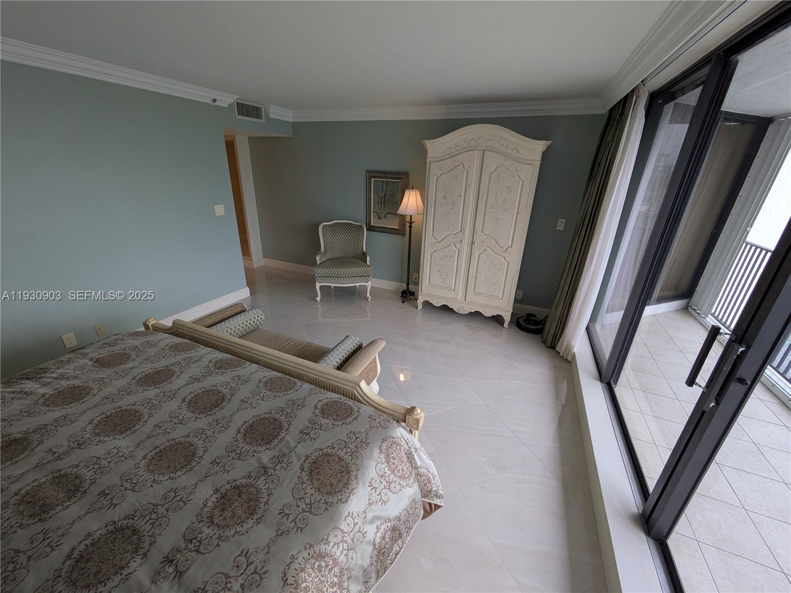 Photo of 300 Three Islands Blvd #204, Hallandale Beach, Florida, 33009 -