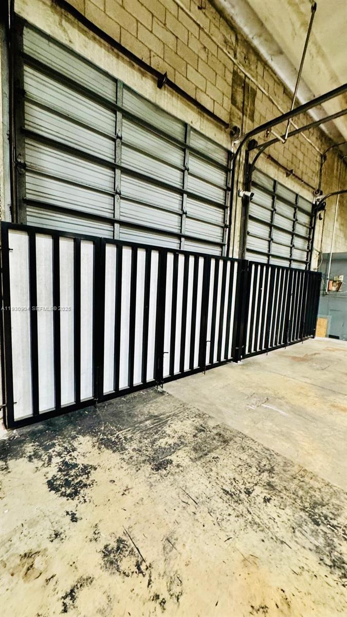   /   sq. ft. $ 2025-12-15 0 Photo