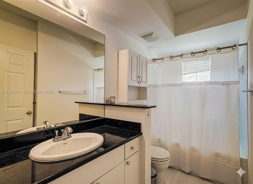 Photo of 17100 Bay Rd #1415, Sunny Isles Beach, Florida, 33160 -