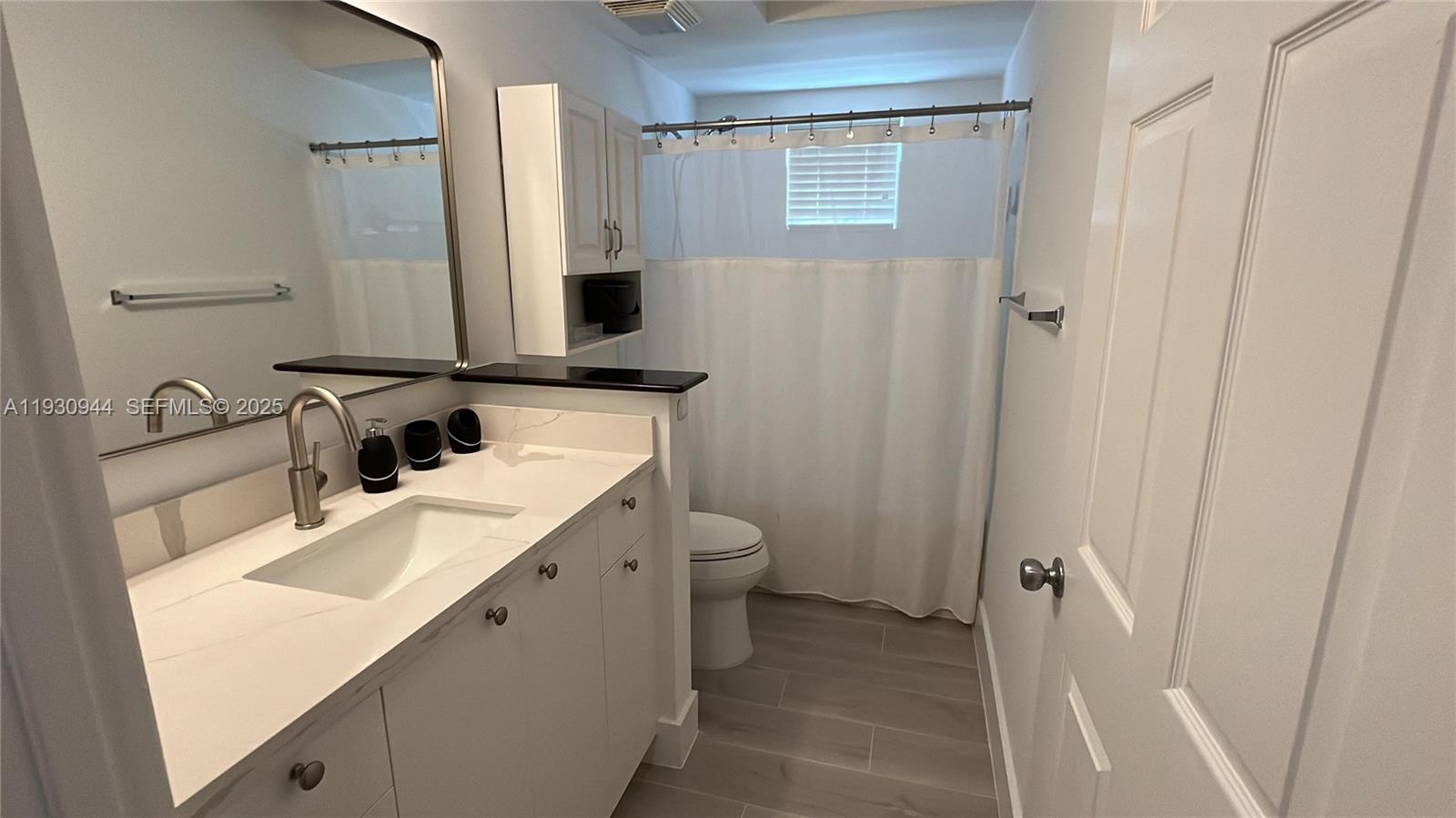 Photo of 17100 Bay Rd #1415, Sunny Isles Beach, Florida, 33160 -