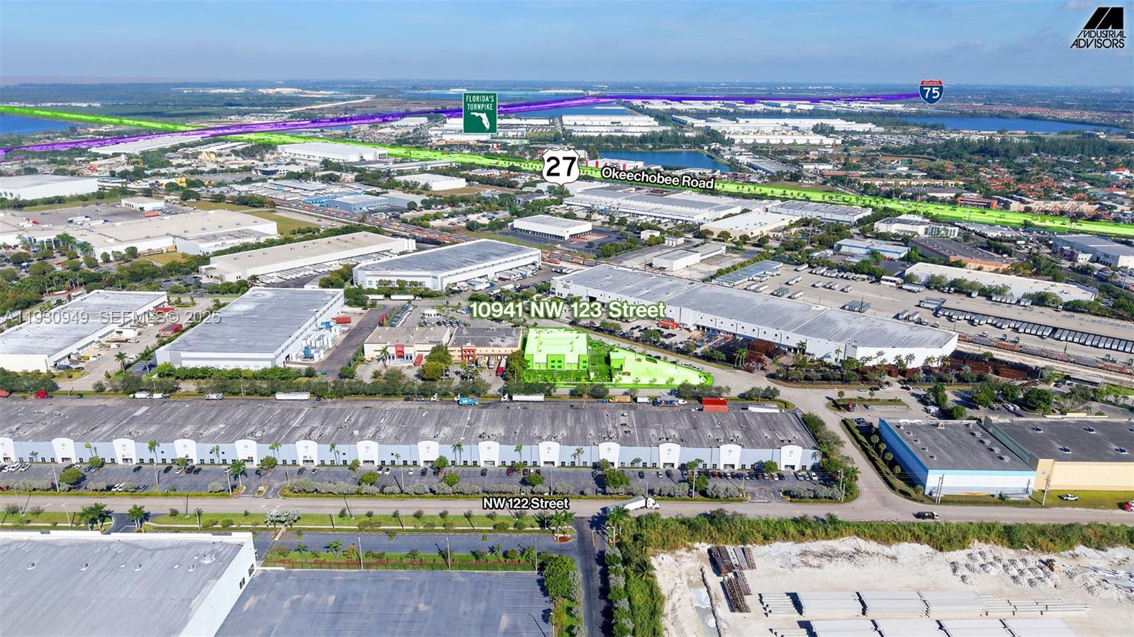   /   кв.футов $ 2025-12-15 0 Фото