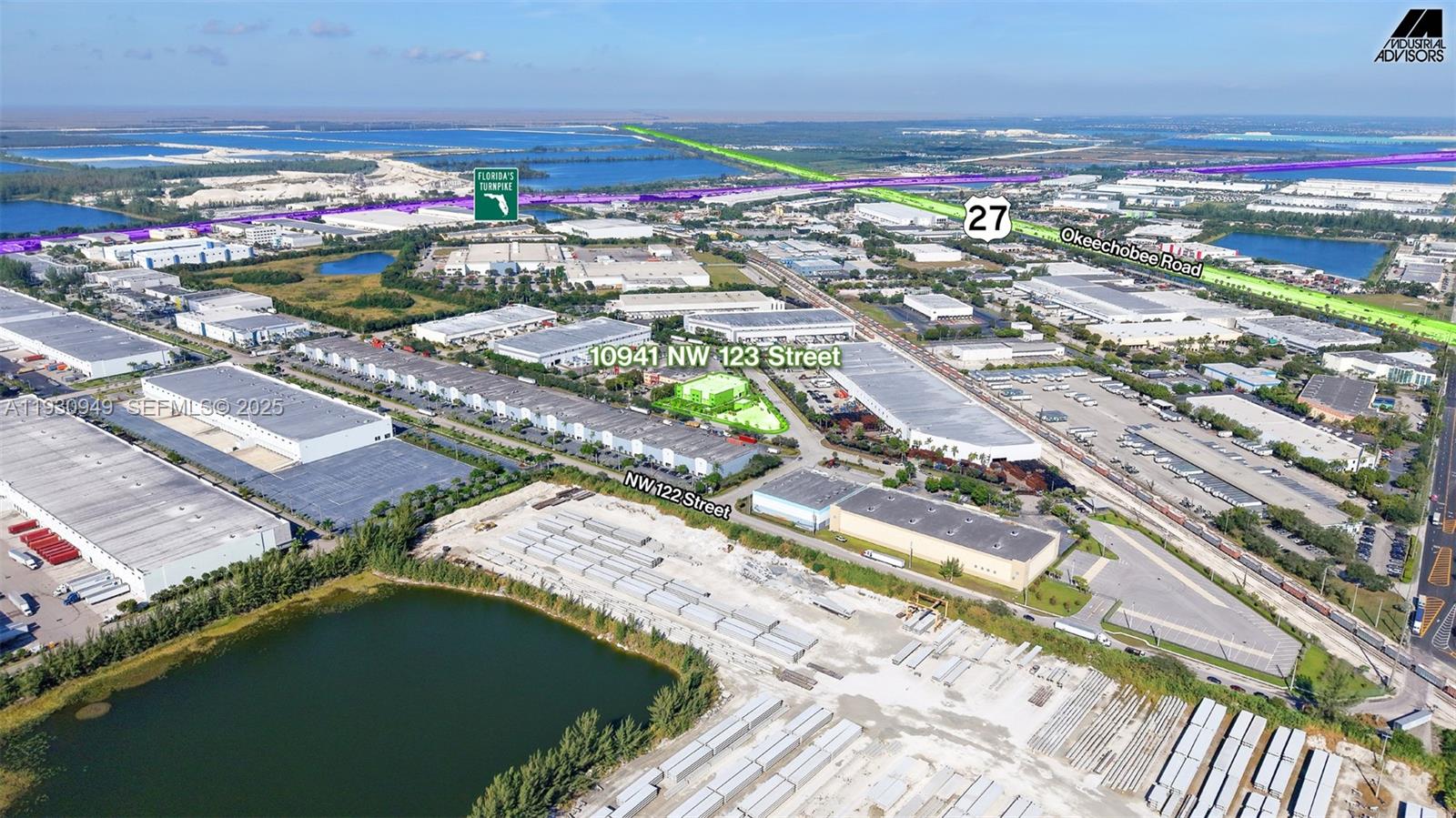   /   кв.футов $ 2025-12-15 0 Фото