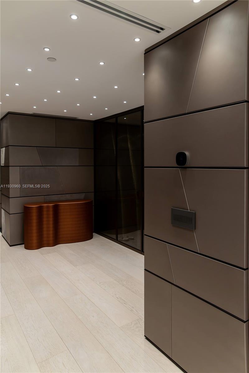 Photo of 10101 Collins Ave  #4A, Bal Harbour, Florida, 33154 - 