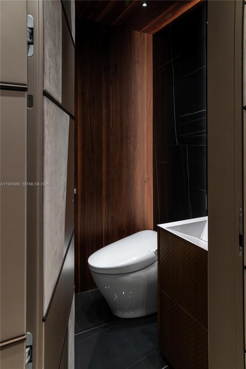 Photo of 10101 Collins Ave  #4A, Bal Harbour, Florida, 33154 - 