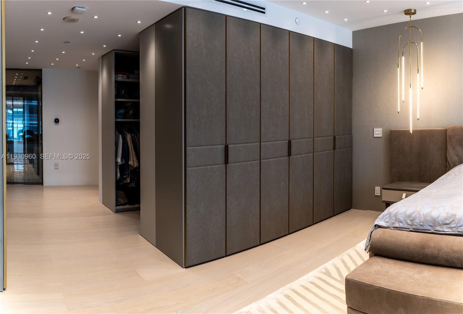 Photo of 10101 Collins Ave  #4A, Bal Harbour, Florida, 33154 - 