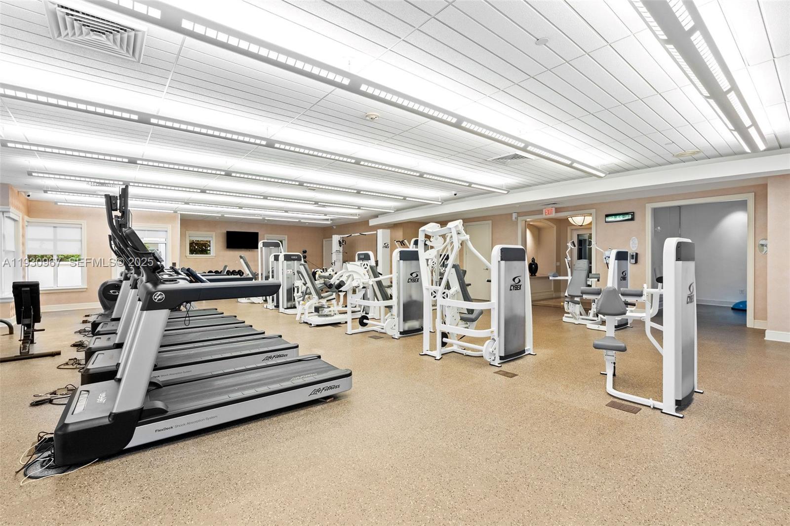 Photo of 19900 Country Club Dr #616, Aventura, Florida, 33180 -