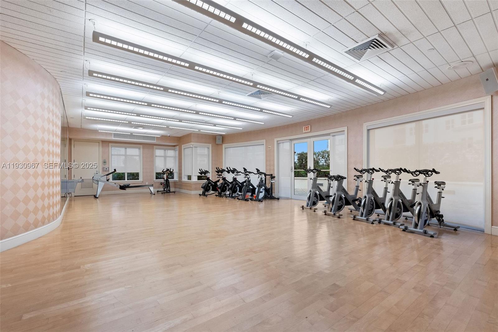 Photo of 19900 Country Club Dr #616, Aventura, Florida, 33180 -