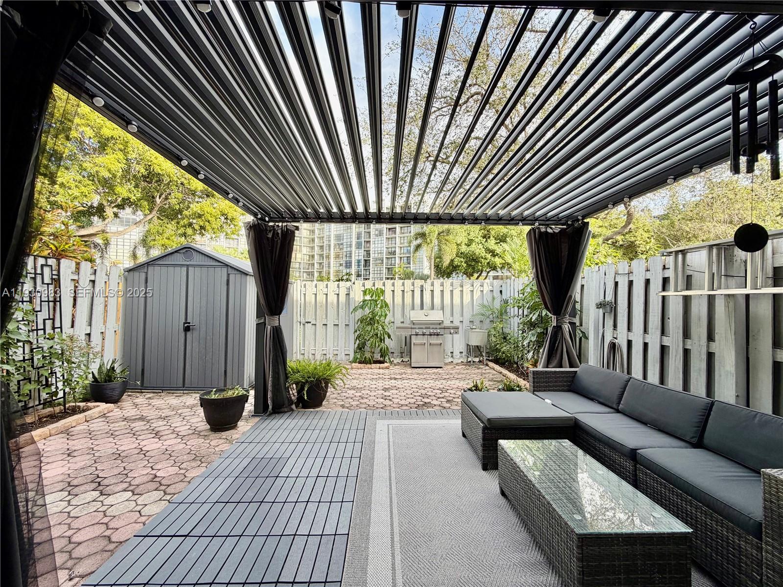 Photo of 934 27th Ave  (934), Hallandale Beach, Florida, 33009 - 