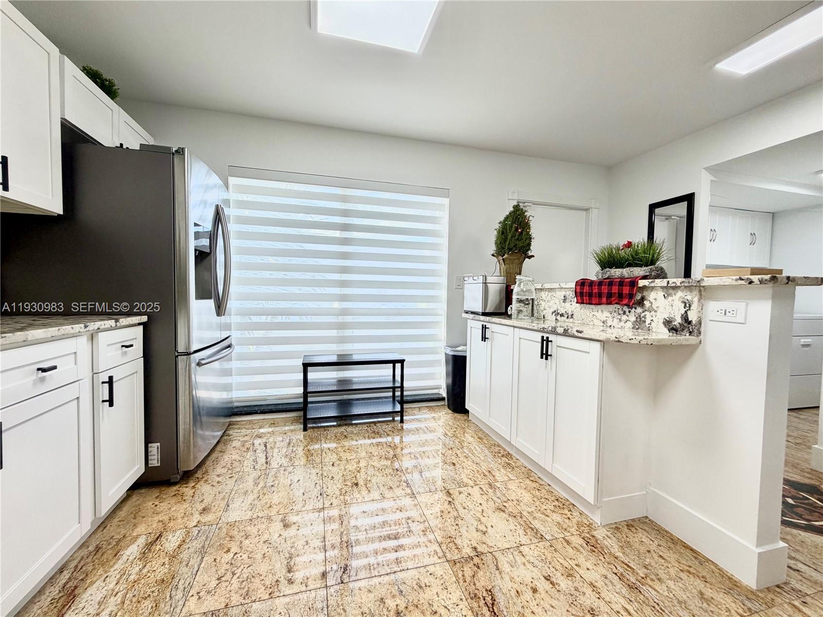 Photo of 934 27th Ave  (934), Hallandale Beach, Florida, 33009 - 