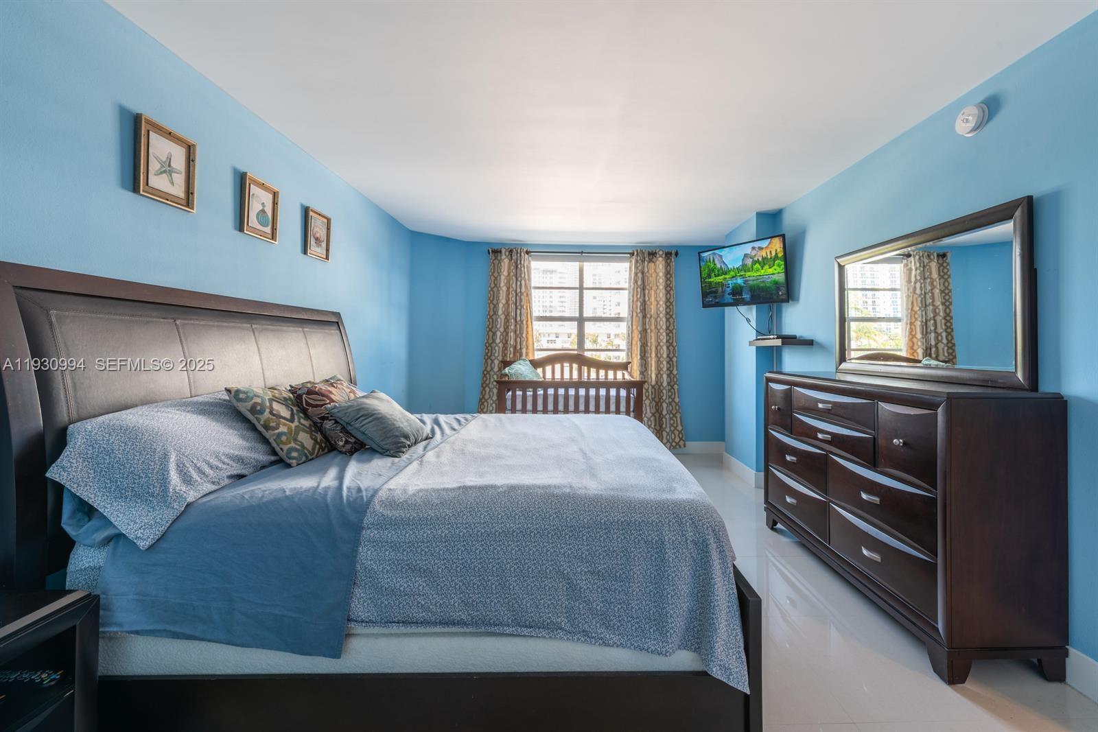 See details 2H 2 / 2 1240 sq. ft. $ 2025-12-15 0 Photo