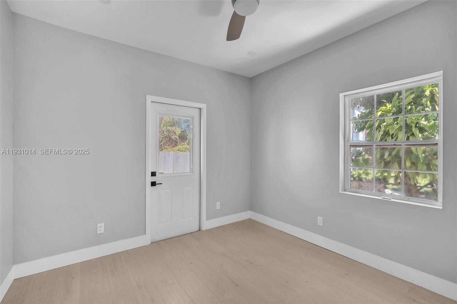 Подробнее / 1556 кв.футов $ 2025-12-15 0 Фото