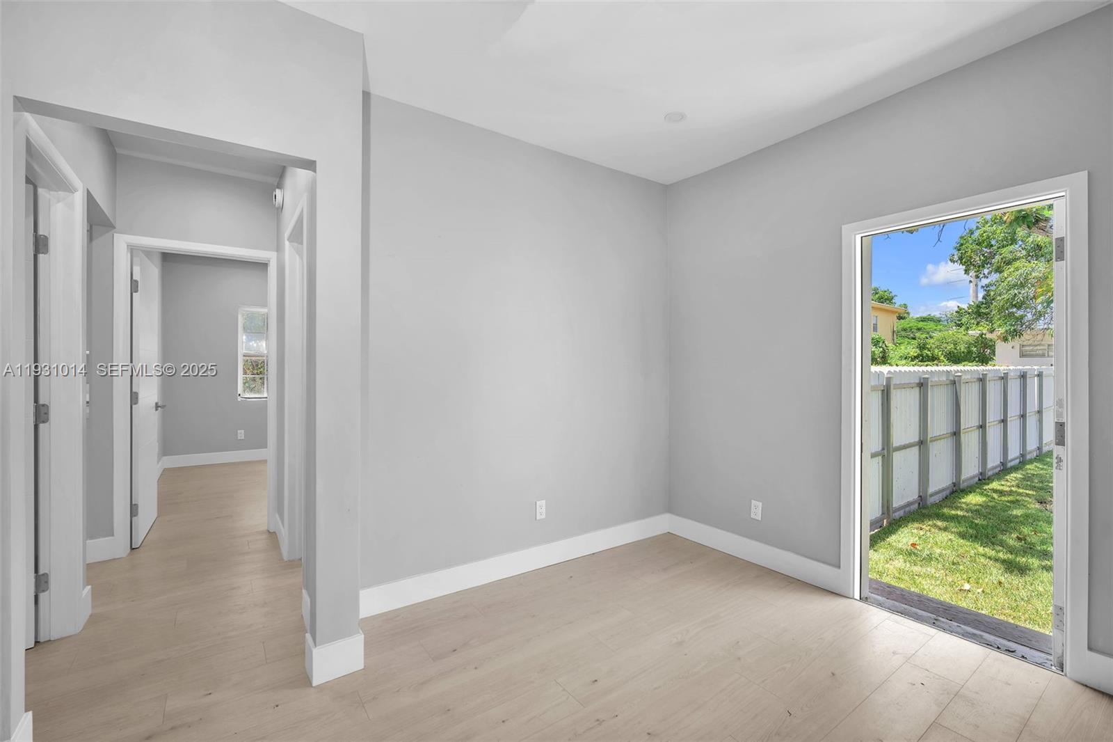 Подробнее / 1556 кв.футов $ 2025-12-15 0 Фото