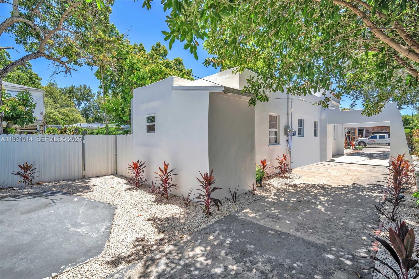 Подробнее / 1556 кв.футов $ 2025-12-15 0 Фото