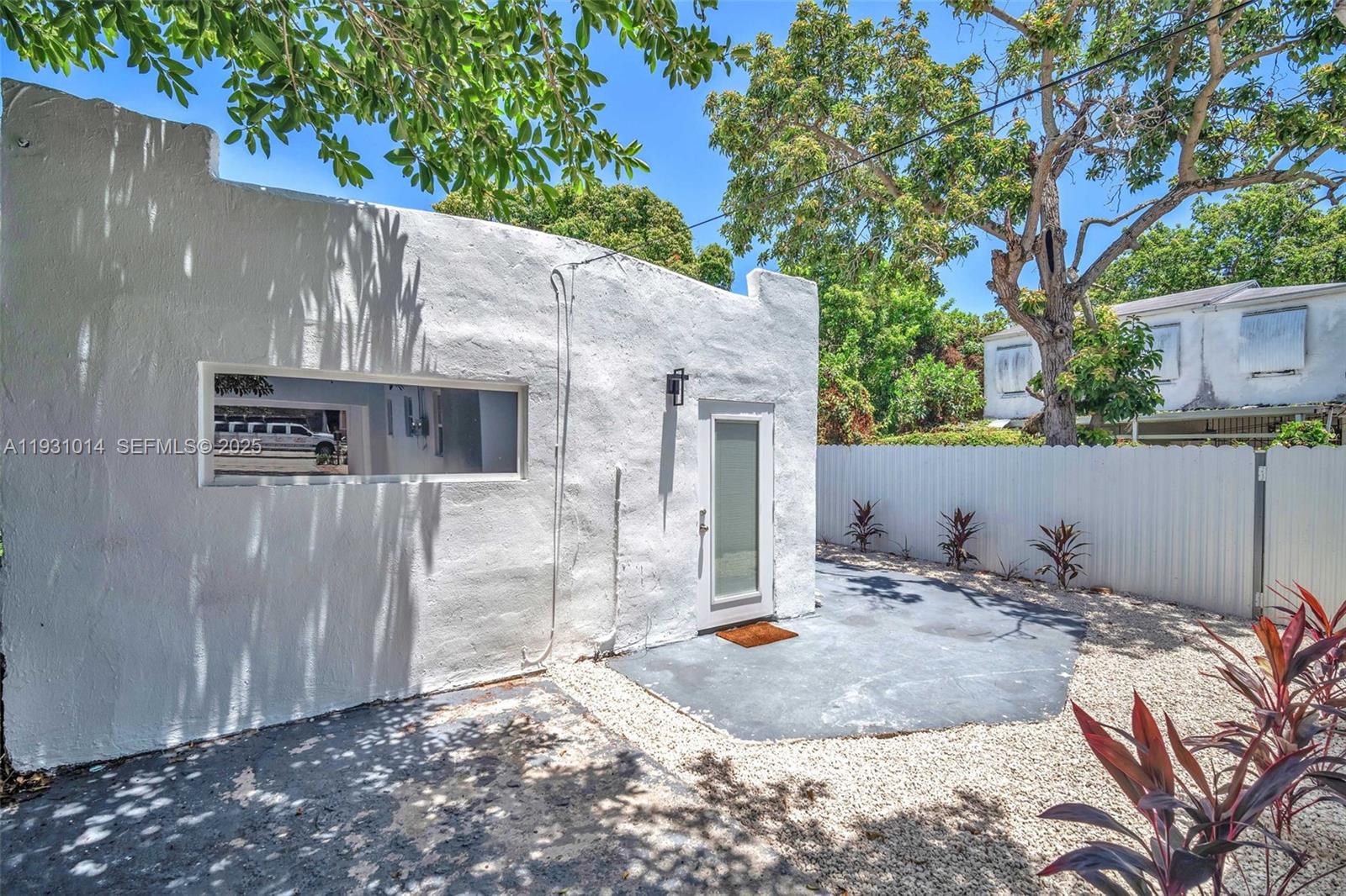 Подробнее / 1556 кв.футов $ 2025-12-15 0 Фото