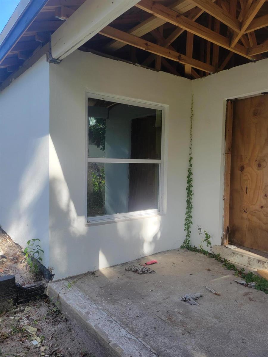 Ver detalles 1817 4 / 2 2434 sq. ft. $ 2026-04-24 0 foto