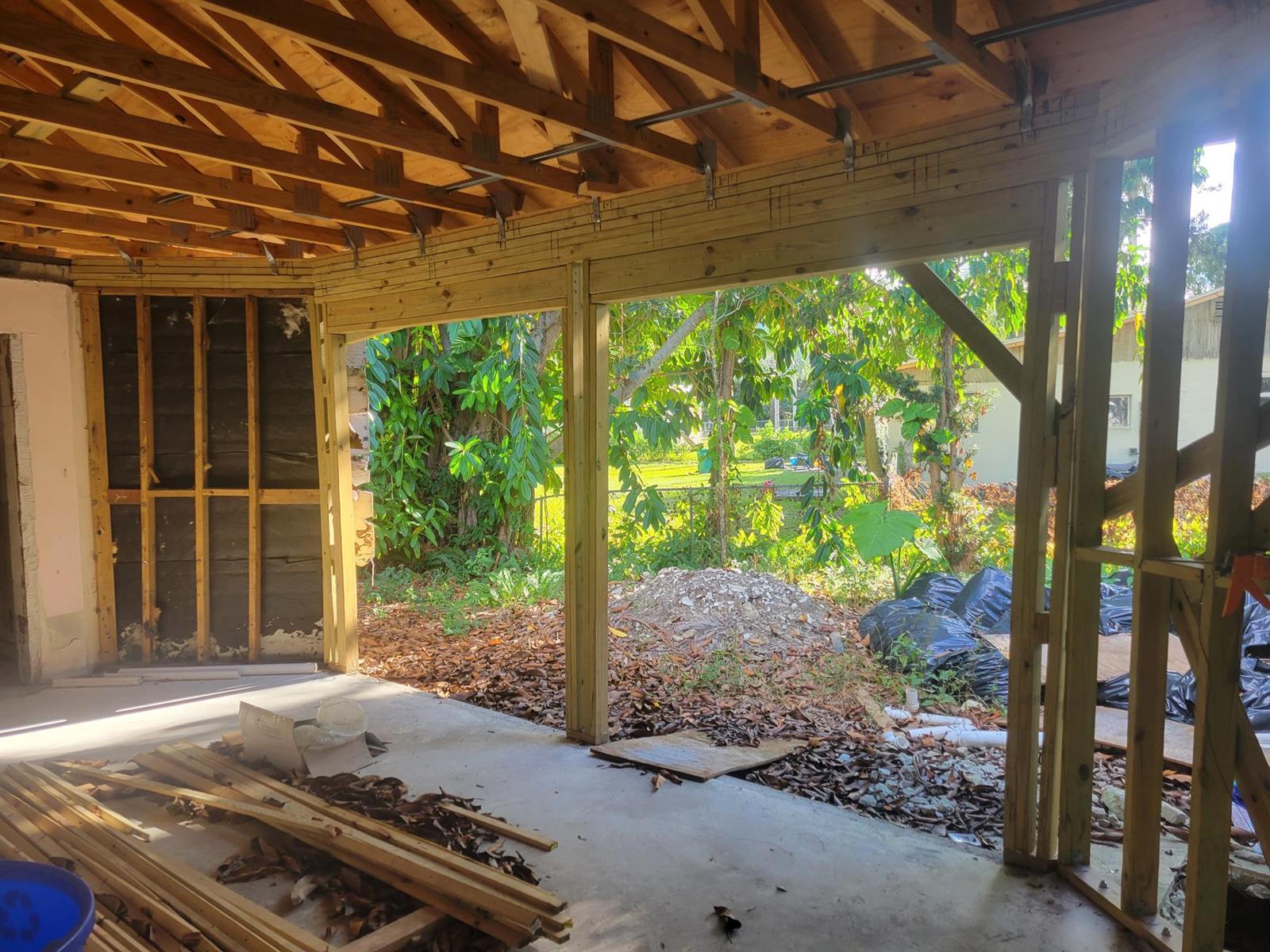 Ver detalles 1817 4 / 2 2434 sq. ft. $ 2026-04-24 0 foto